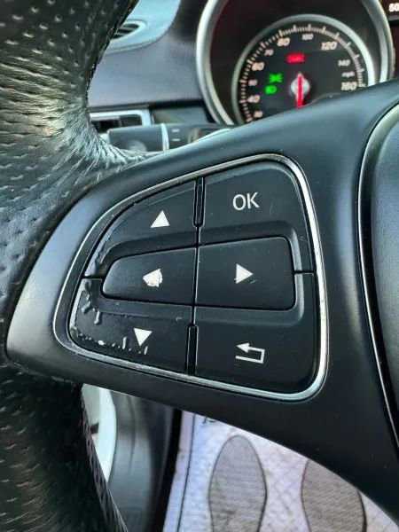 Used 2017 Mercedes-Benz GLS 450 4MATIC image 33