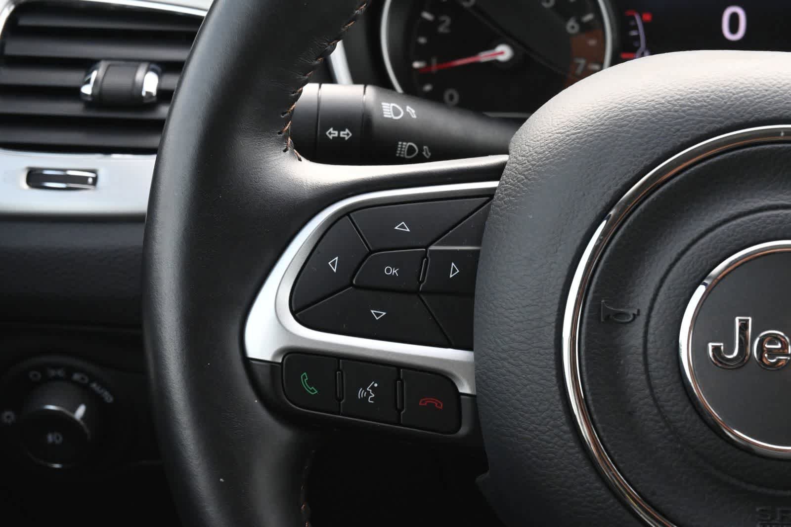 Used 2019 Jeep Compass Latitude w/ Popular Equipment Group AWD/4WD image 10