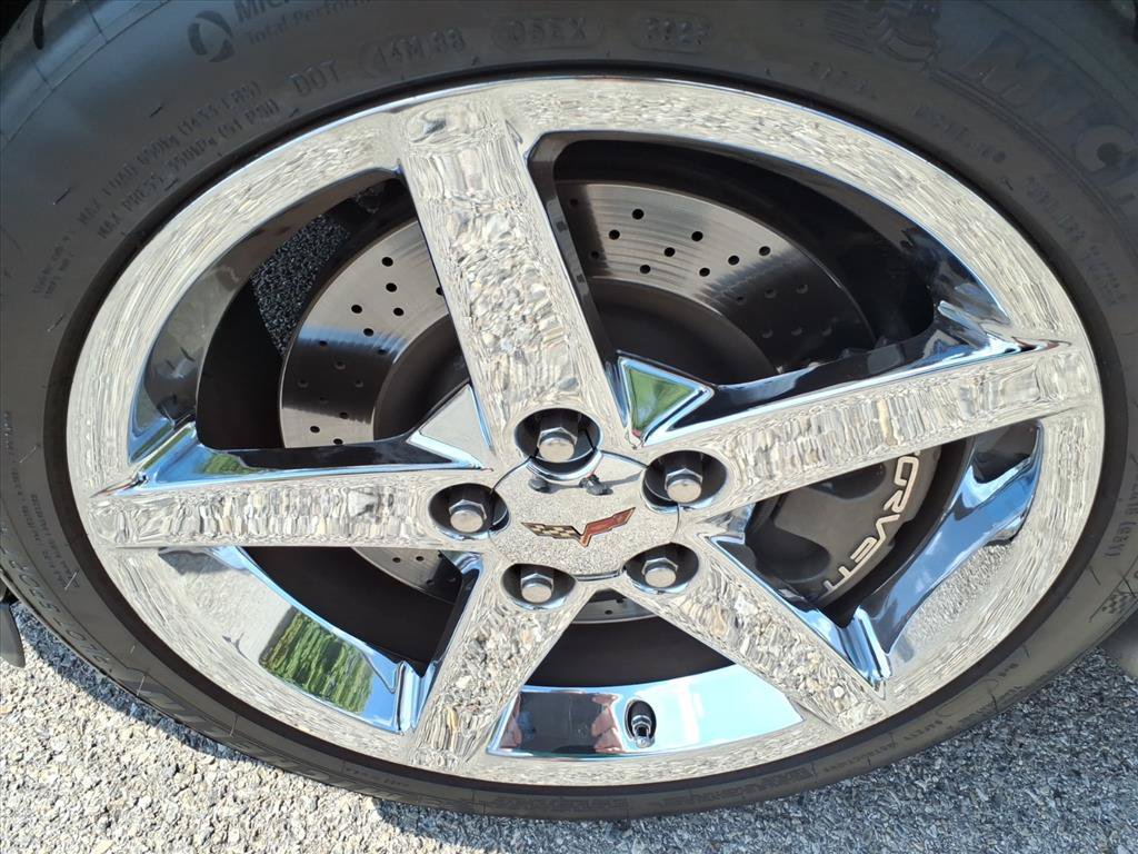 Used 2008 Chevrolet Corvette Coupe w/ Preferred Equipment Group RWD image 11