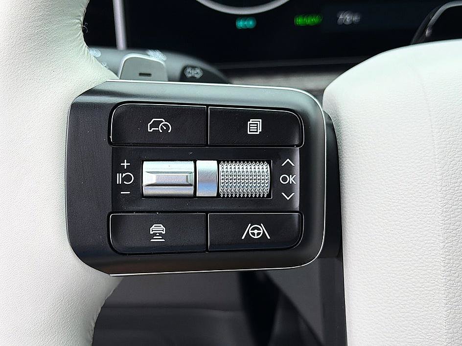 Certified 2026 Hyundai Santa Fe Calligraphy AWD/4WD image 16