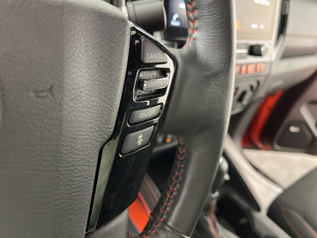 Used 2025 Nissan Frontier Pro-X w/ Pro Convenience Package image 22