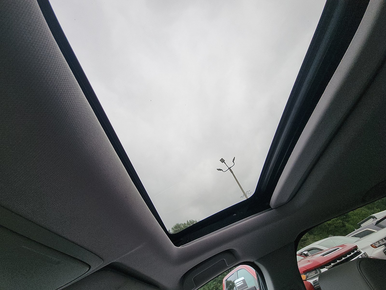 Used 2019 Honda CR-V EX-L image 18