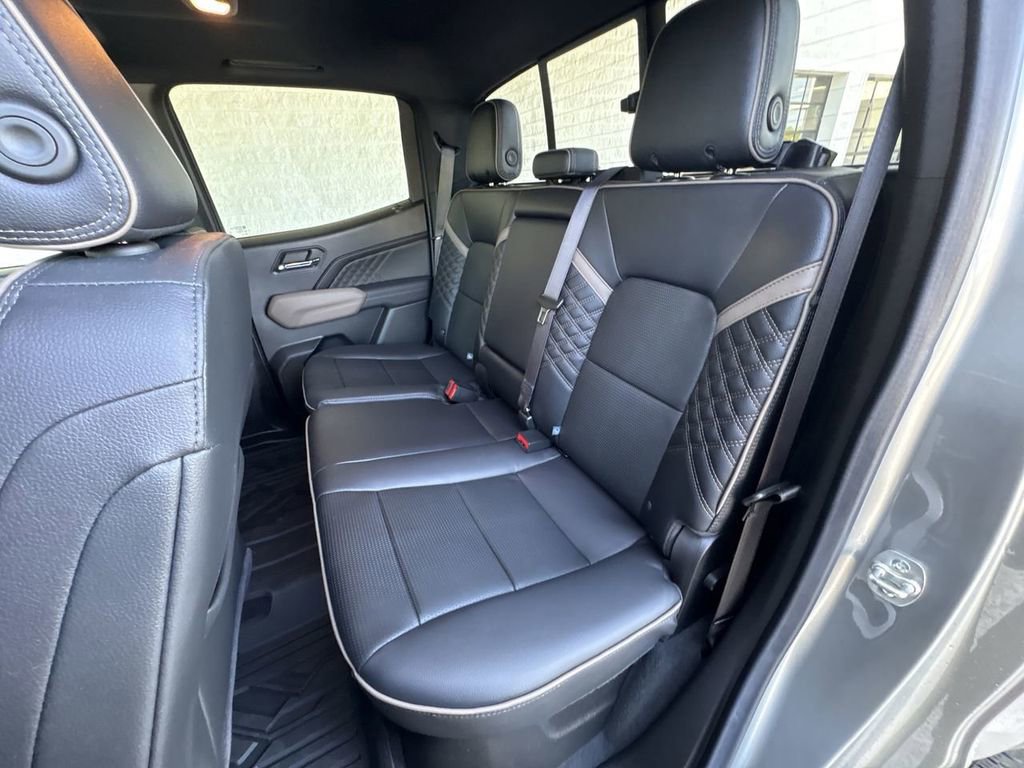 Certified 2024 GMC Canyon Denali AWD/4WD image 26