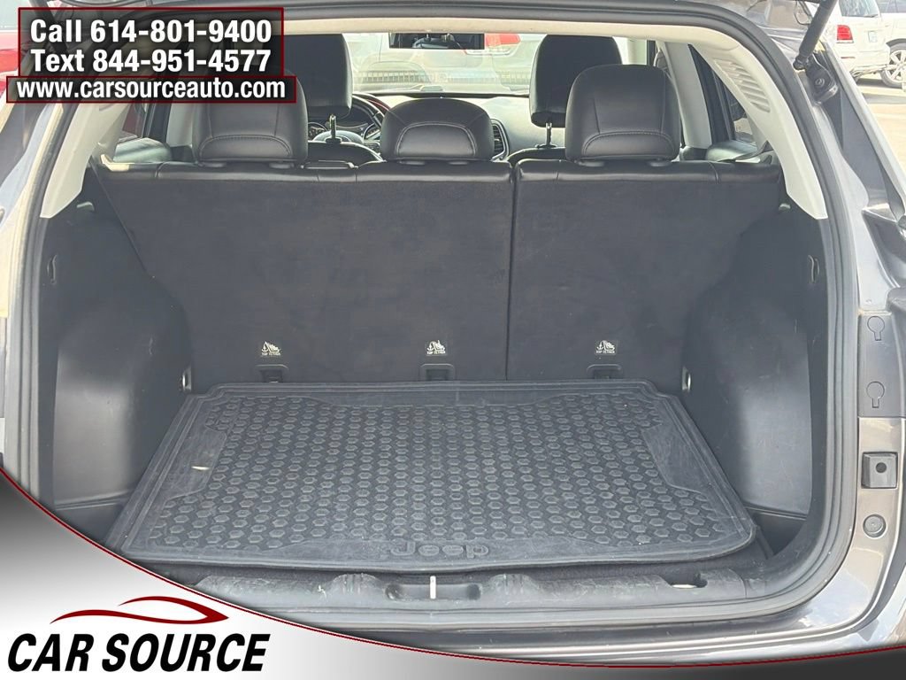 Used 2019 Jeep Compass Trailhawk AWD/4WD image 7