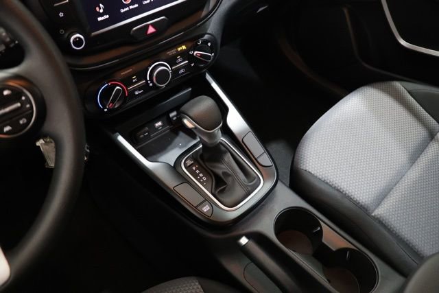 Used 2025 Kia Soul LX FWD image 28