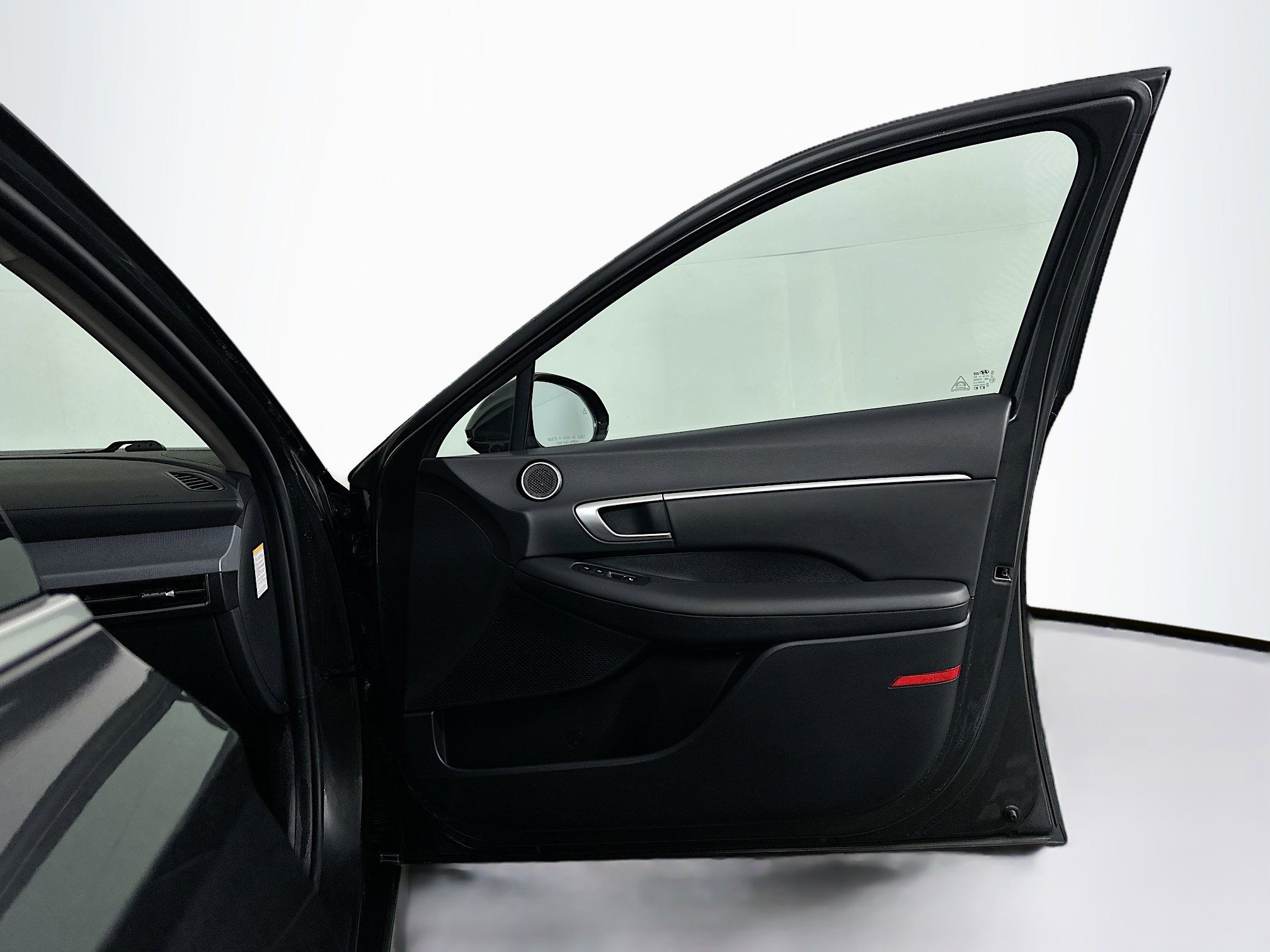 Used 2025 Hyundai Sonata SEL image 32