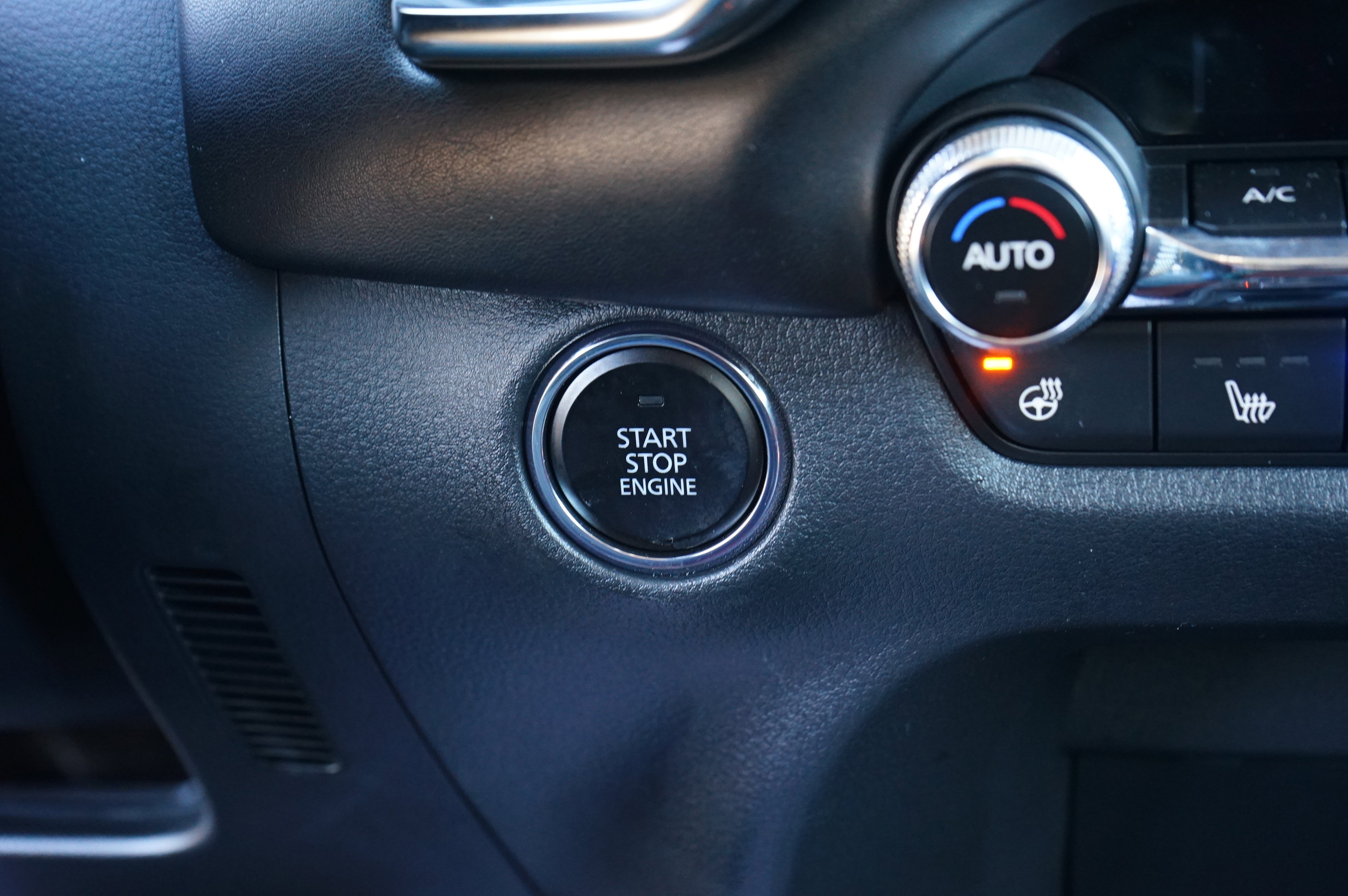 Certified 2025 MAZDA CX-50 2.5 Turbo w/ Weather Package image 24