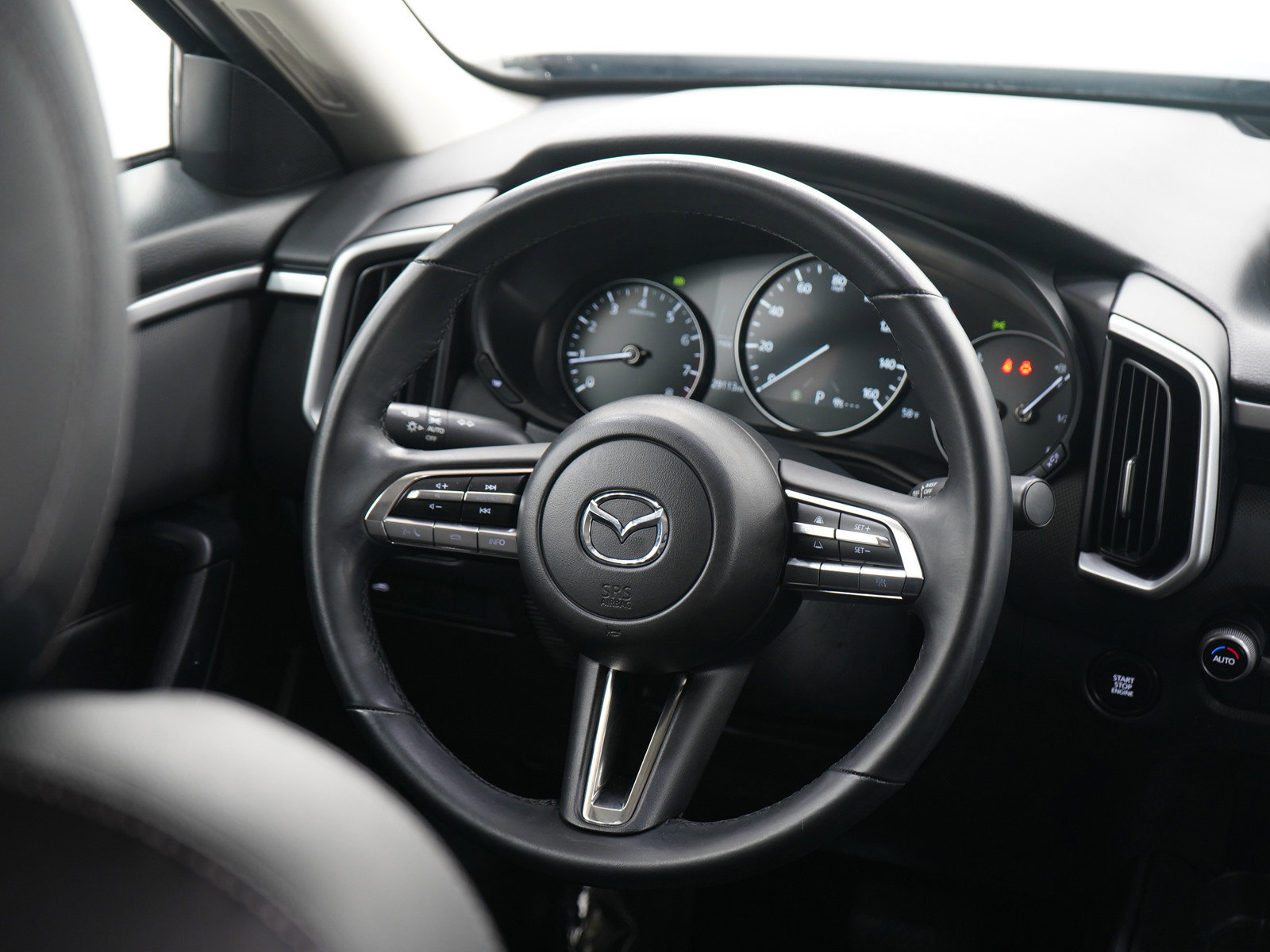 Used 2025 MAZDA CX-50 AWD 2.5 S w/ Preferred Package image 16