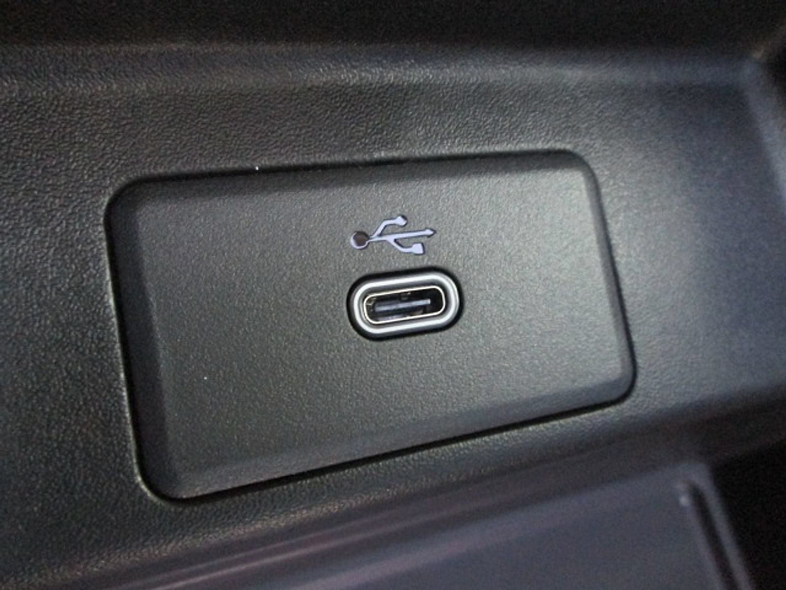 New 2024 GMC Sierra EV Denali AWD/4WD image 14