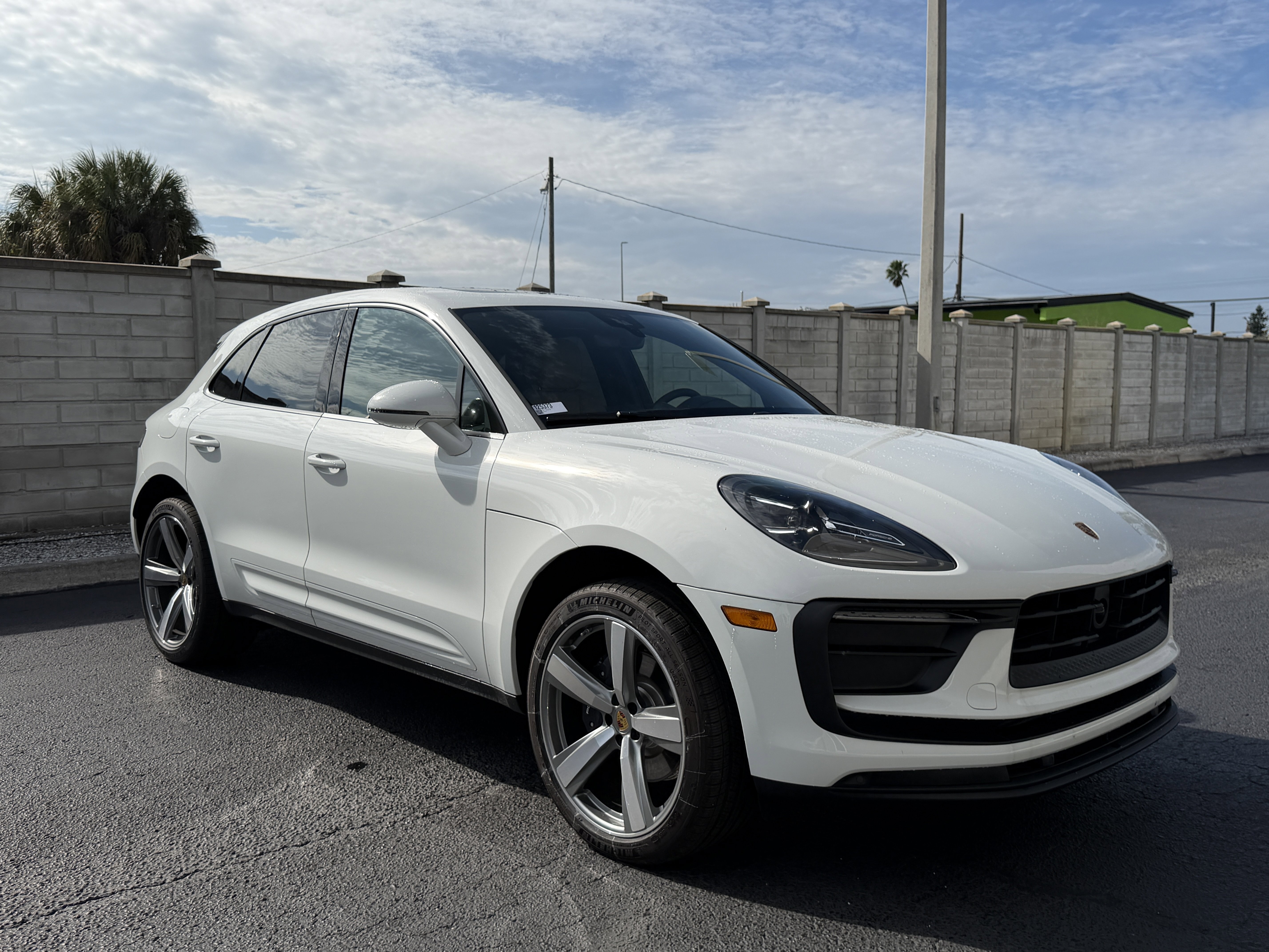 New 2025 Porsche Macan image 7