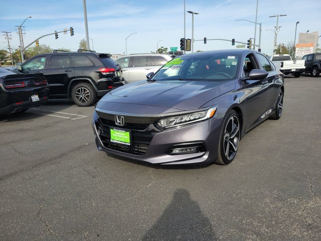Used 2018 Honda Accord Sport image 2