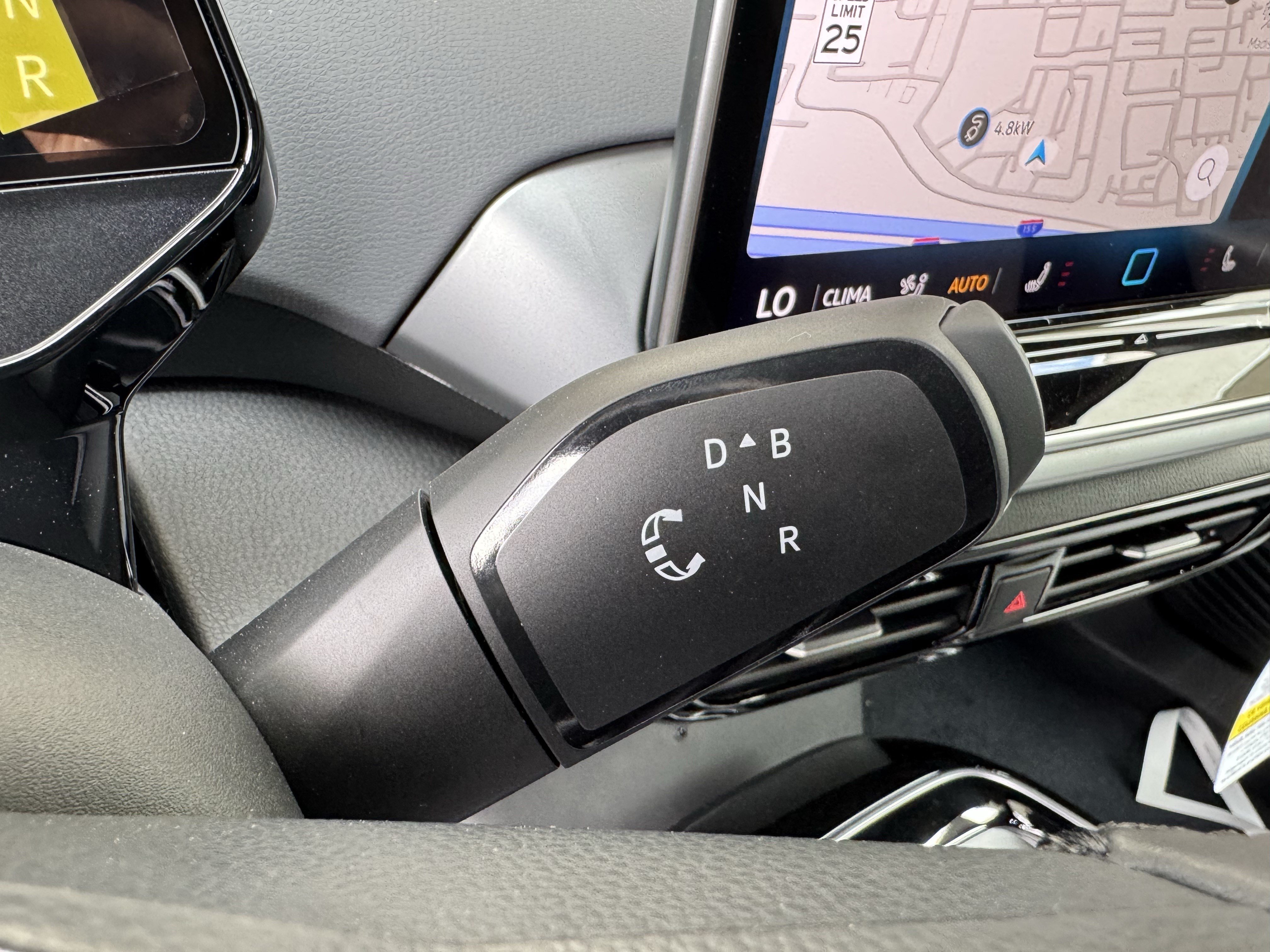 New 2026 Volkswagen ID.4 Pro RWD image 19