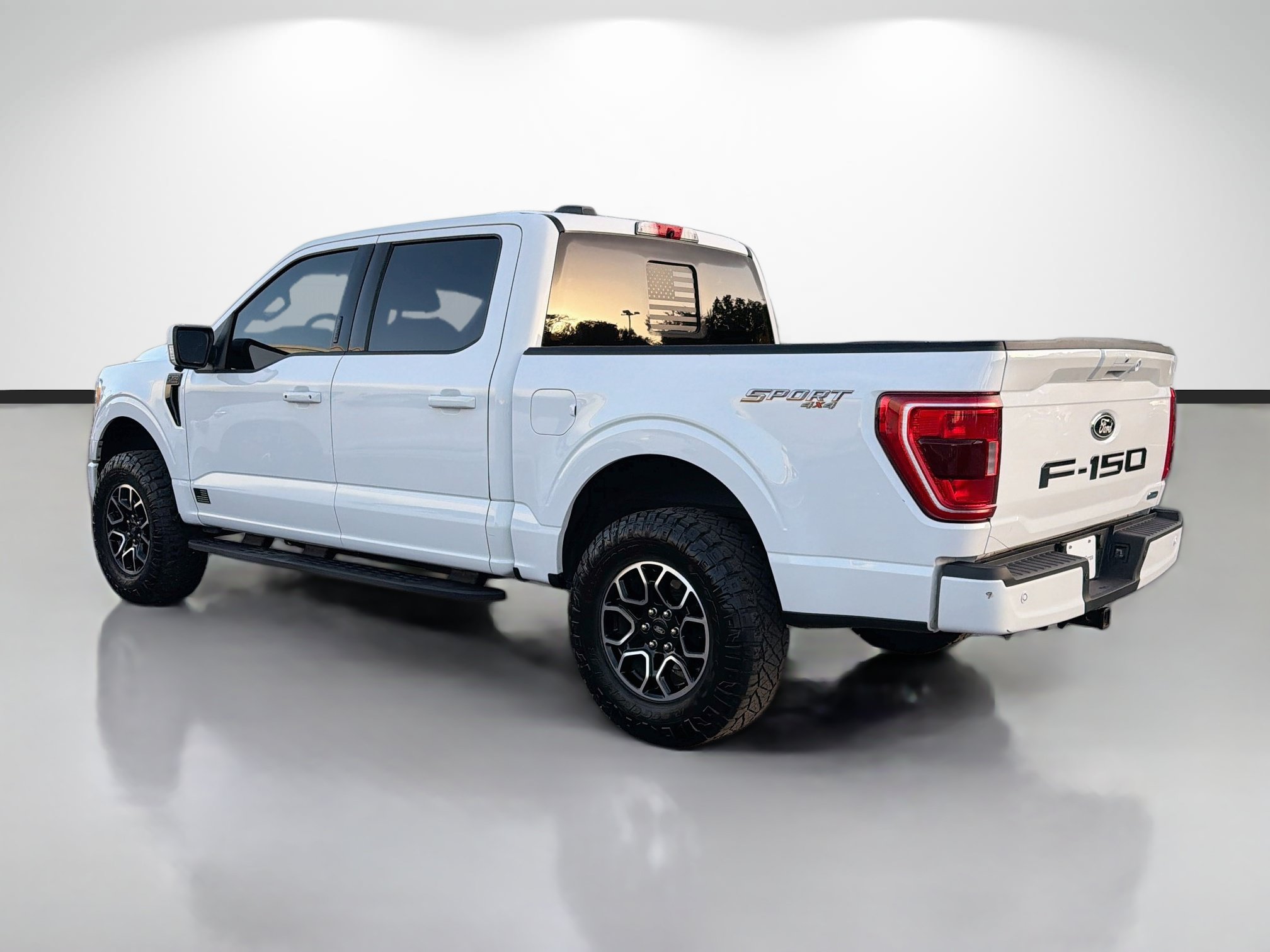 Used 2022 Ford F150 XLT w/ Equipment Group 302A High AWD/4WD image 5