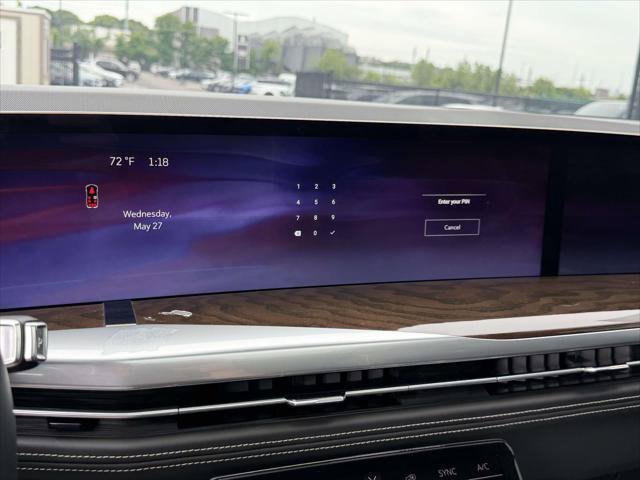 Used 2025 Cadillac Escalade ESV Sport Platinum AWD/4WD image 32