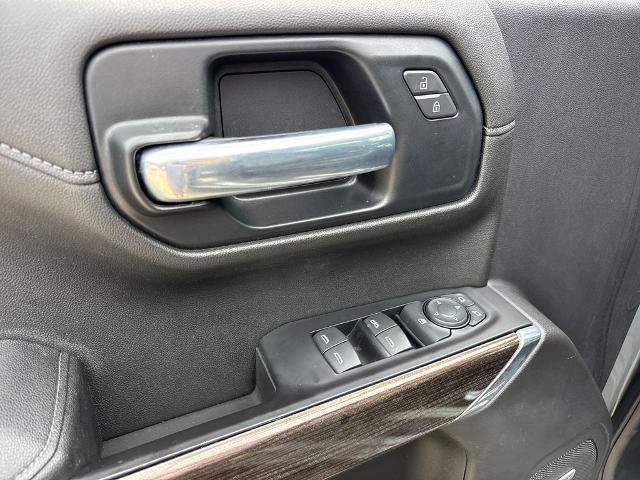 Used 2020 Chevrolet Silverado 1500 LT Trail Boss AWD/4WD image 17
