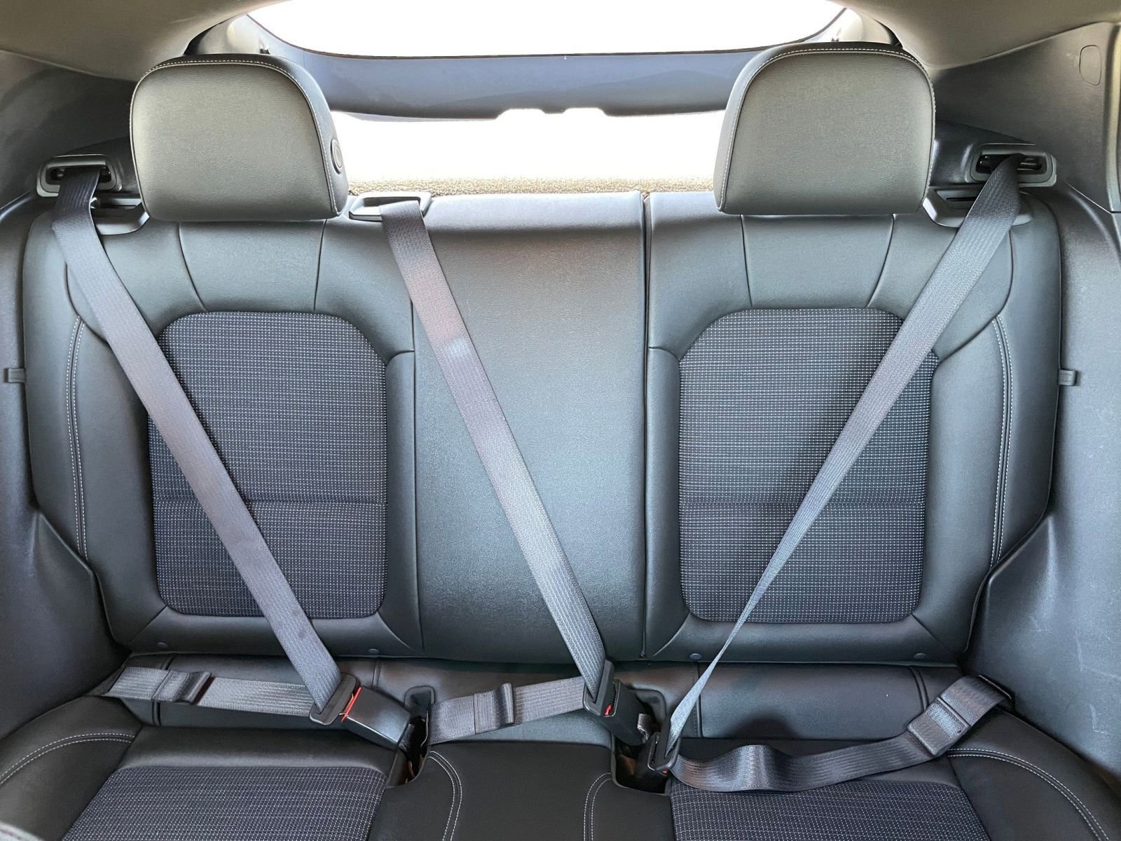 Used 2025 Buick Envista Preferred image 38