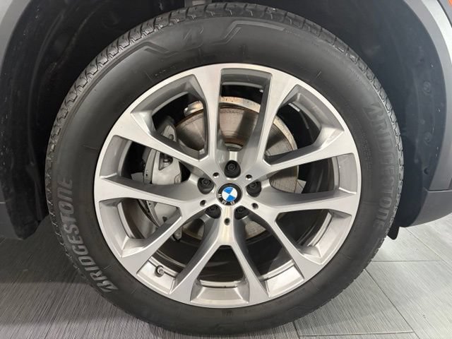 Used 2024 BMW X5 xDrive40i w/ Premium Package AWD/4WD image 25