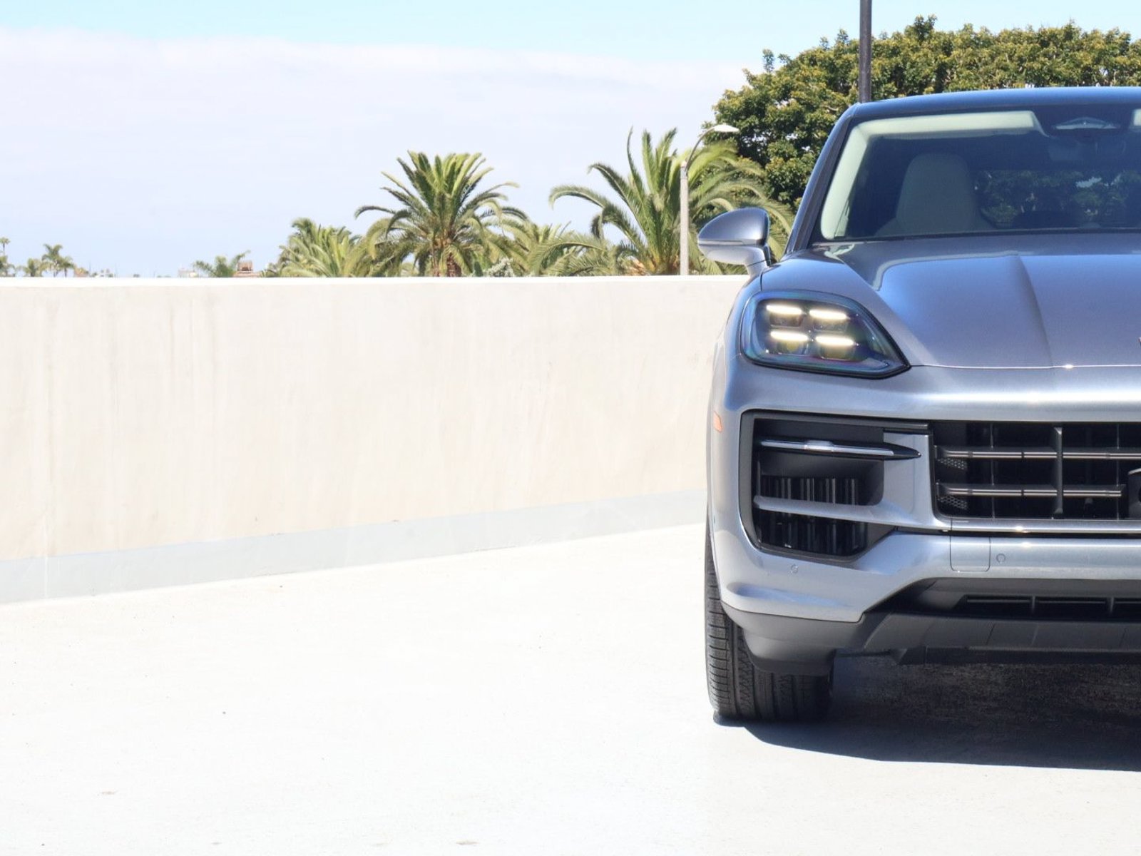 New 2026 Porsche Cayenne Coupe AWD/4WD image 12