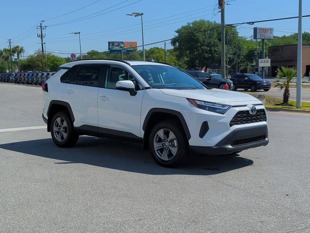Used 2024 Toyota RAV4 XLE w/ Convenience Package FWD image 9