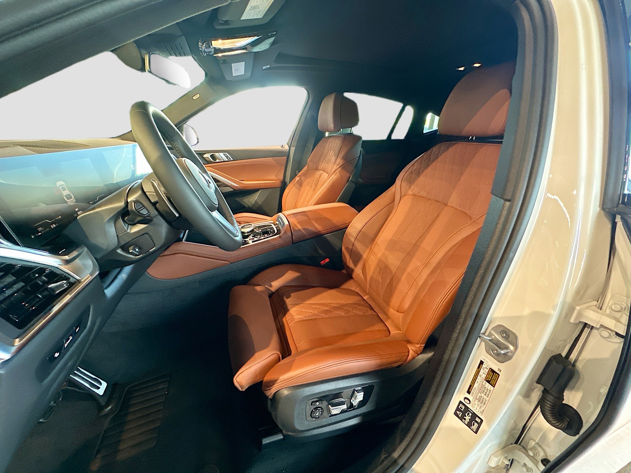 New 2026 BMW X6 xDrive40i AWD/4WD image 14