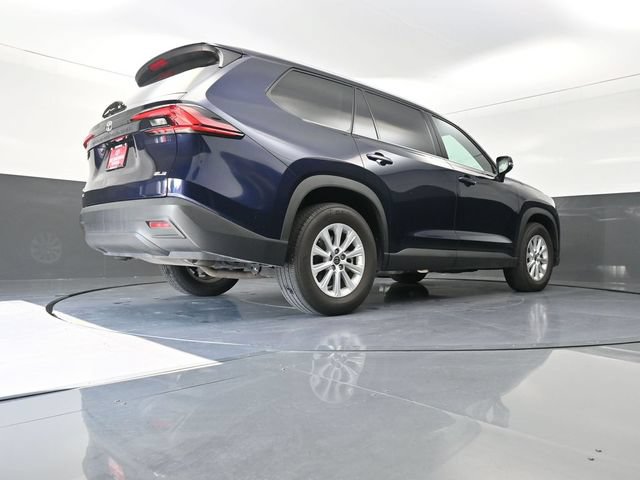 Used 2025 Toyota Grand Highlander AWD image 38