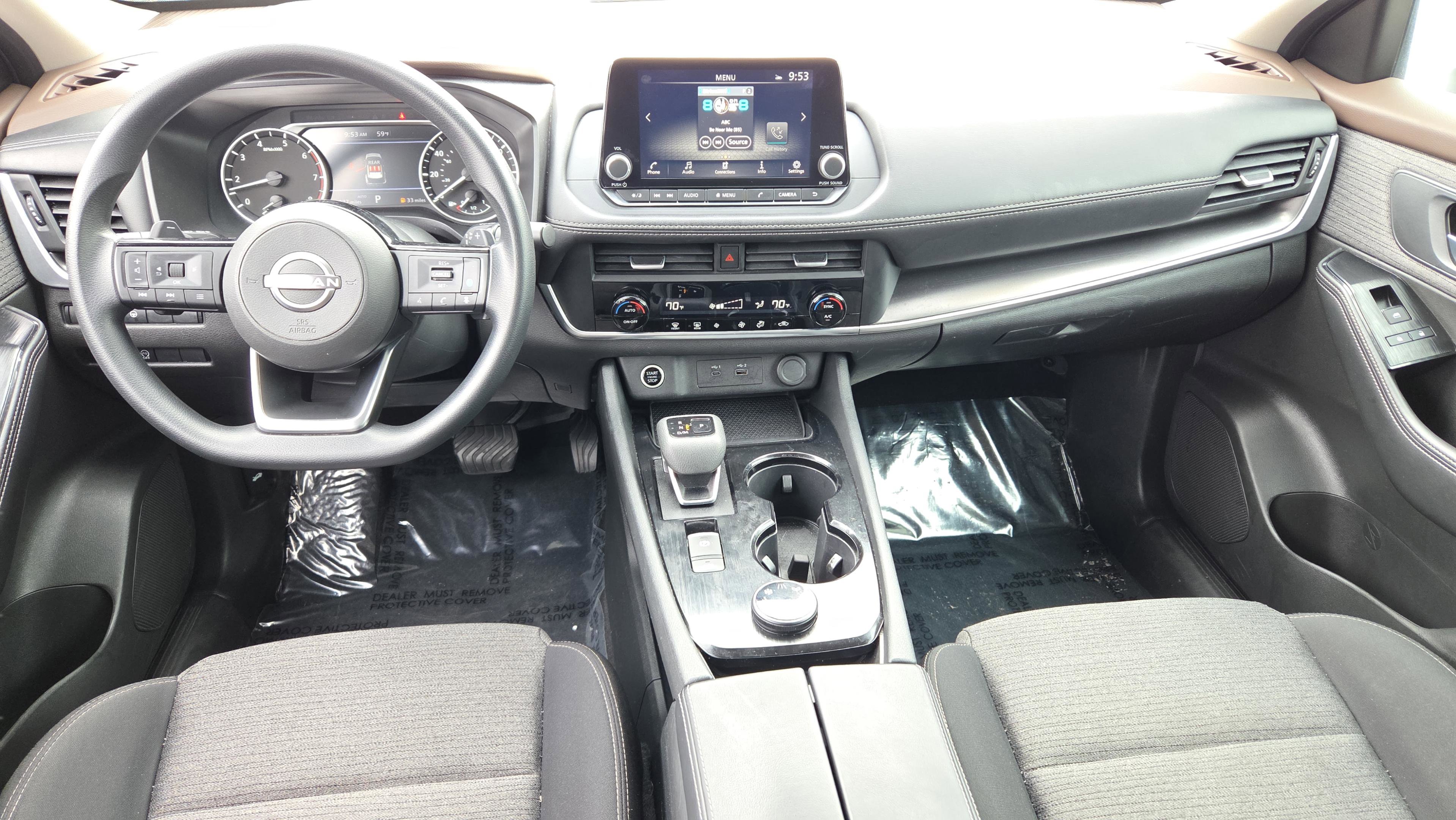 Used 2023 Nissan Rogue SV image 29