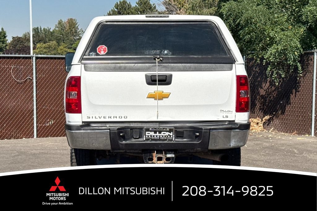 Used 2014 Chevrolet Silverado 2500 W/T AWD/4WD image 7