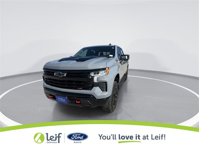 Used 2024 Chevrolet Silverado 1500 LT Trail Boss w/ Convenience Package II image 4