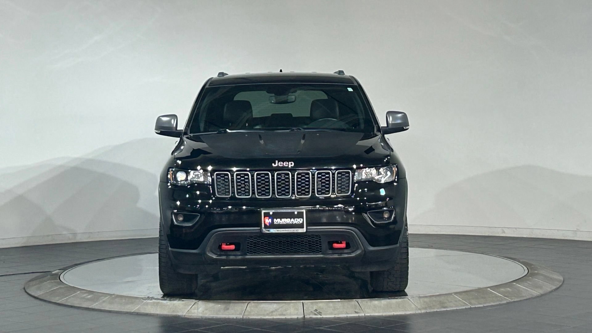 Used 2019 Jeep Grand Cherokee Trailhawk AWD/4WD image 3