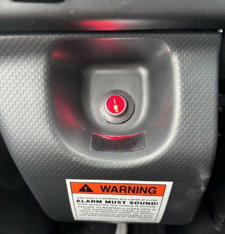 New 2025 Chevrolet Low Cab Forward image 12