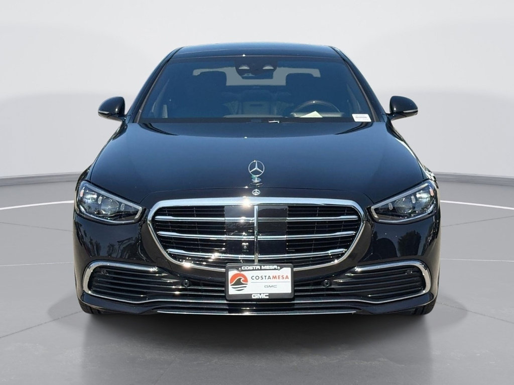 Used 2026 Mercedes-Benz S 580 4MATIC Sedan image 2