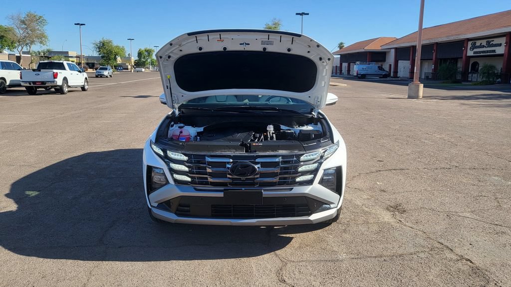 Used 2025 Hyundai Tucson Limited FWD image 45