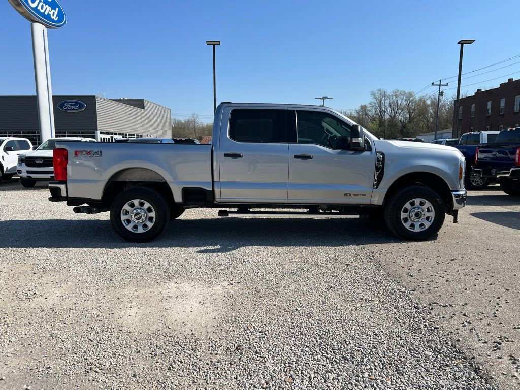 Used 2024 Ford F250 XLT w/ FX4 Off-Road Package image 9