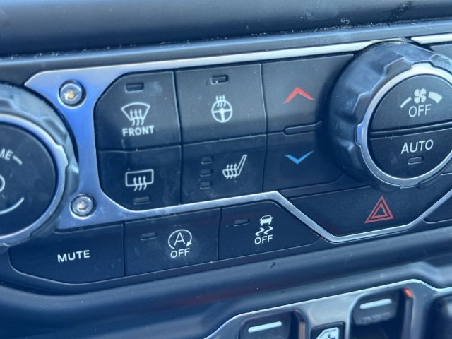 Used 2021 Jeep Gladiator Rubicon AWD/4WD image 21