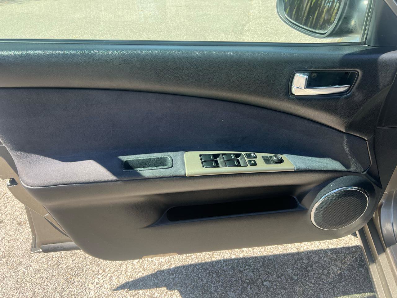 Used 2005 Nissan Altima 2.5 S w/ (S02) Side Airbags Pkg FWD image 23