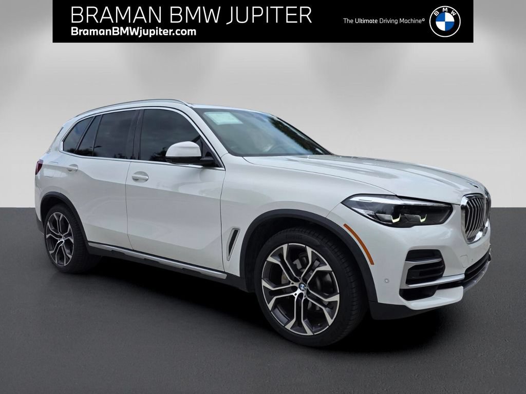 Used 2022 BMW X5 sDrive40i w/ Premium Package