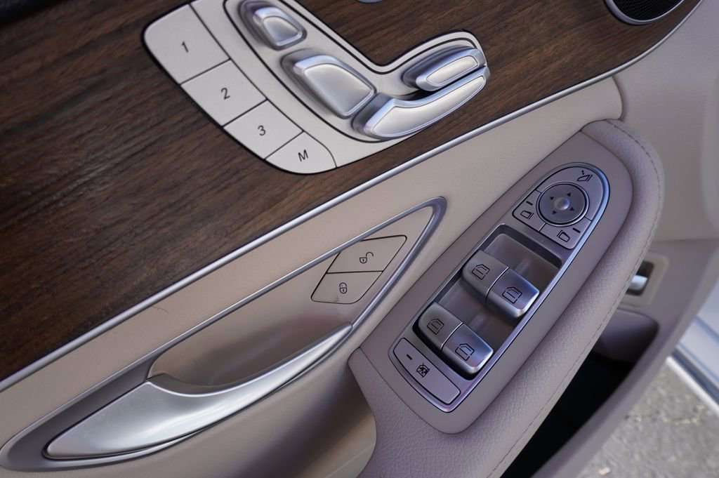 Used 2021 Mercedes-Benz C 300 Sedan image 16