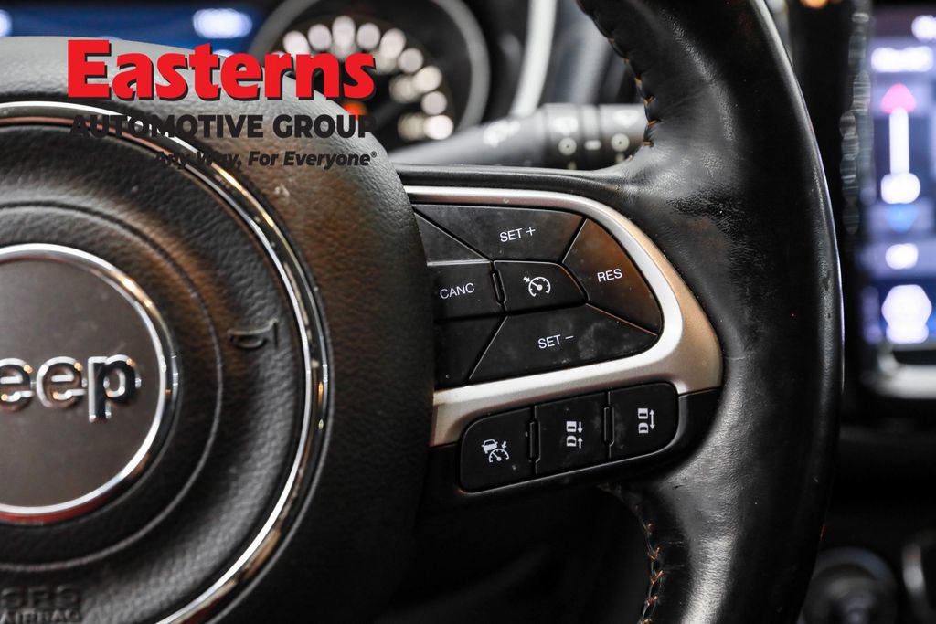 Used 2021 Jeep Compass Limited image 16