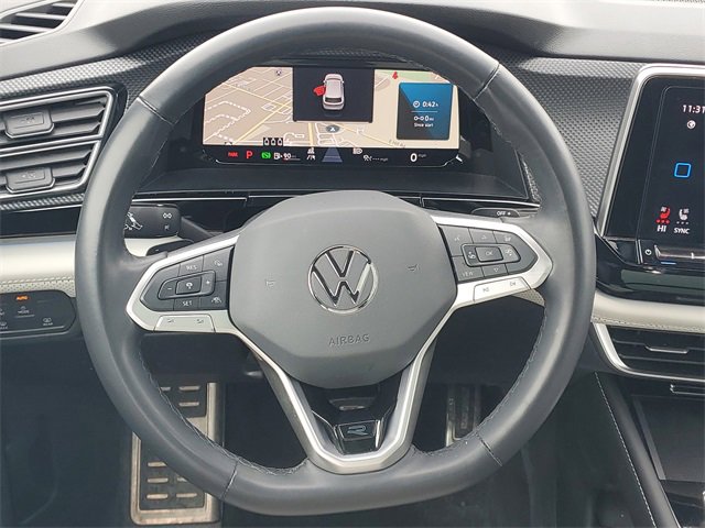 Used 2024 Volkswagen Atlas Cross Sport SEL Premium R-Line image 14