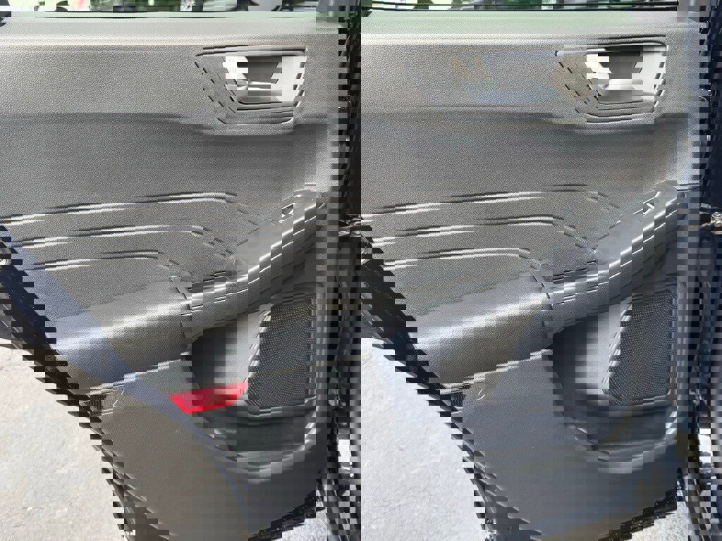 New 2025 Ford Escape ST-Line Select w/ Tech Pack #1 image 28