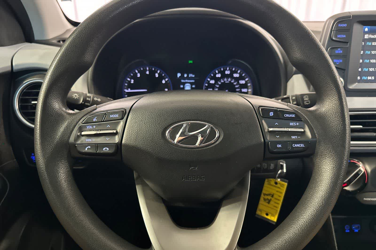 Used 2019 Hyundai Kona SE FWD image 23