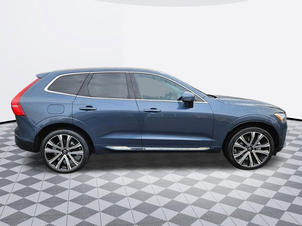 Used 2023 Volvo XC60 B5 Ultimate w/ Climate Package image 6