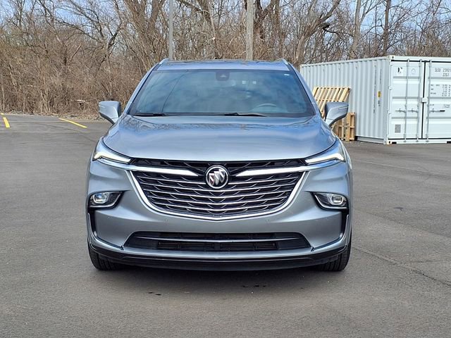 Used 2023 Buick Enclave Essence image 24