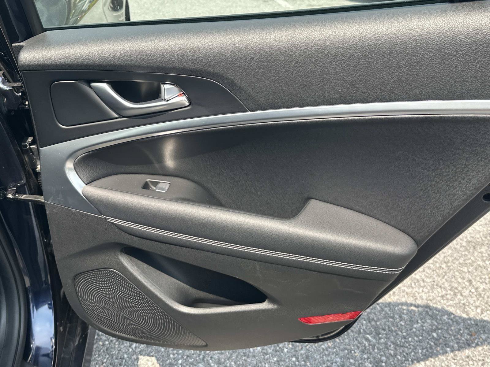 Used 2026 Genesis G70 2.5T RWD image 35