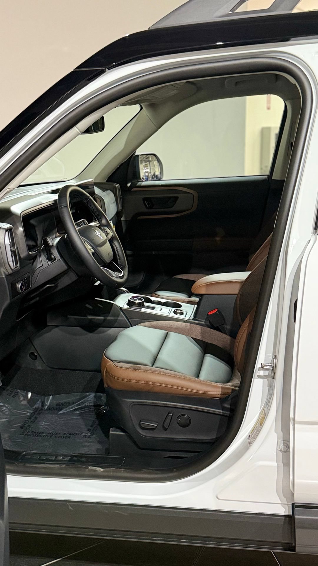 New 2026 Ford Bronco Sport Outer Banks w/ Outer Banks Tech Package+ AWD/4WD image 34
