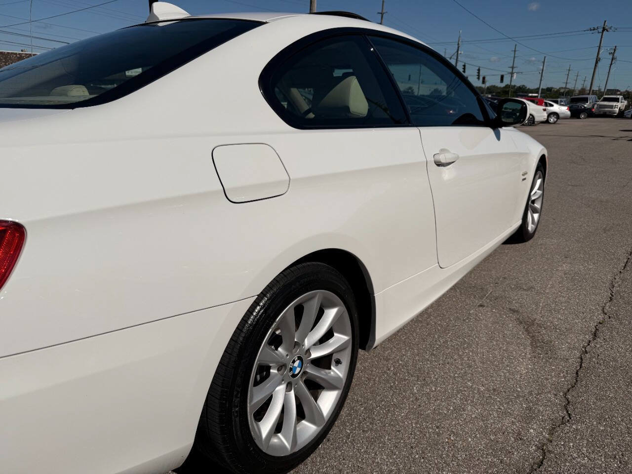 Used 2011 BMW 335i xDrive Coupe w/ Premium Pkg AWD/4WD image 35