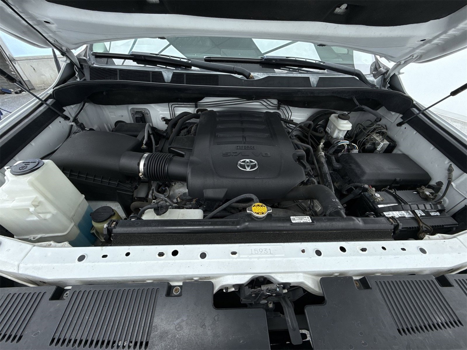 Used 2015 Toyota Tundra Platinum image 48