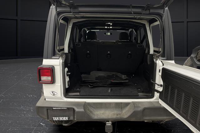 Used 2021 Jeep Wrangler Unlimited Sport AWD/4WD image 12