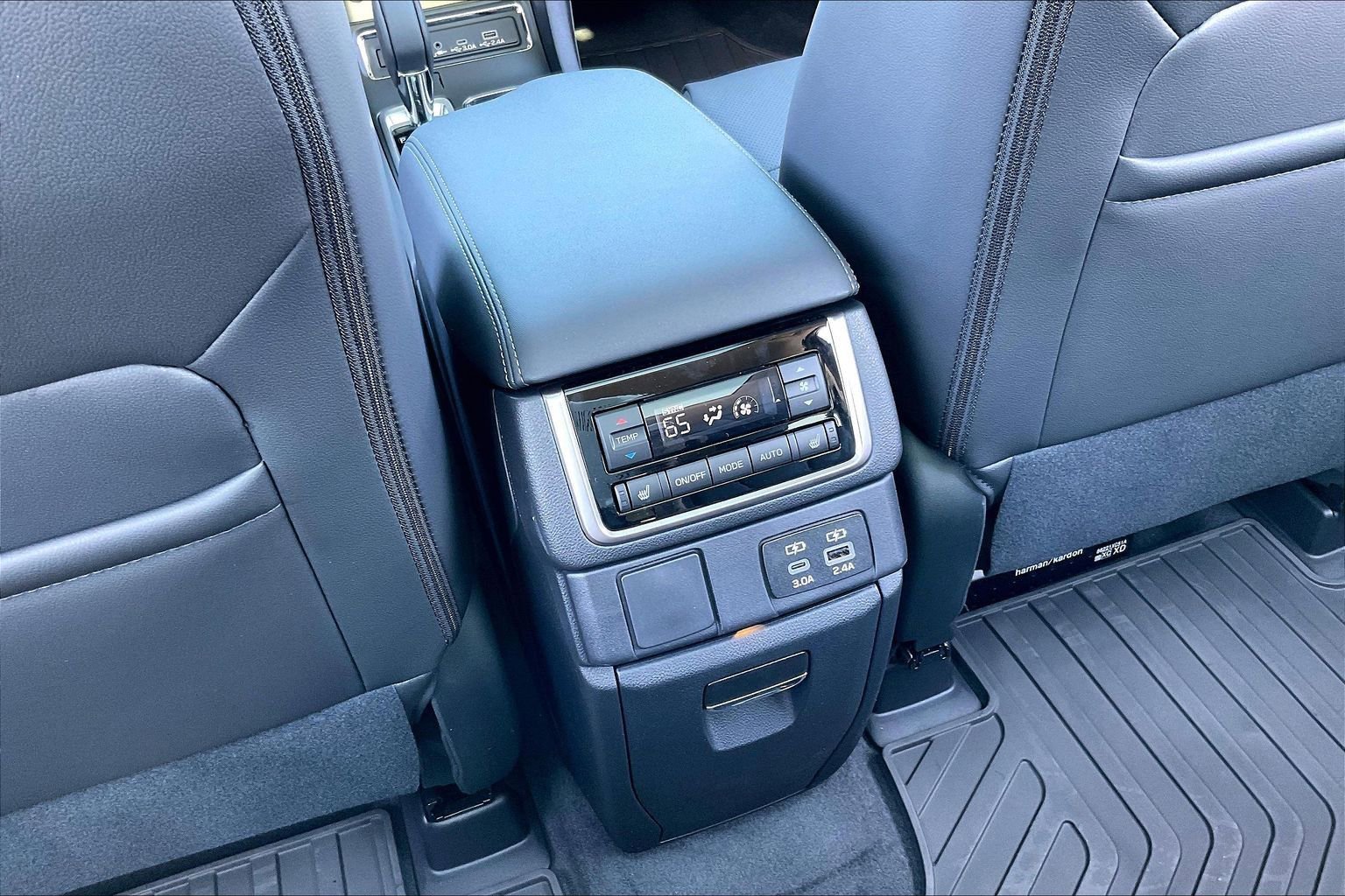 New 2026 Subaru Ascent Limited image 25