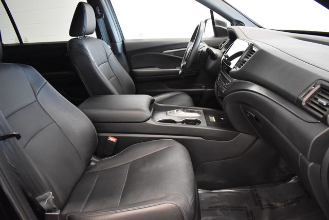 Used 2024 Honda Passport EX-L image 19